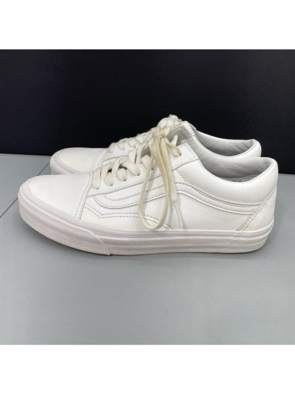 Vans Old Skool Sneakers Shoes Athletic Leather White Womens 7 - Picture 5 of 13